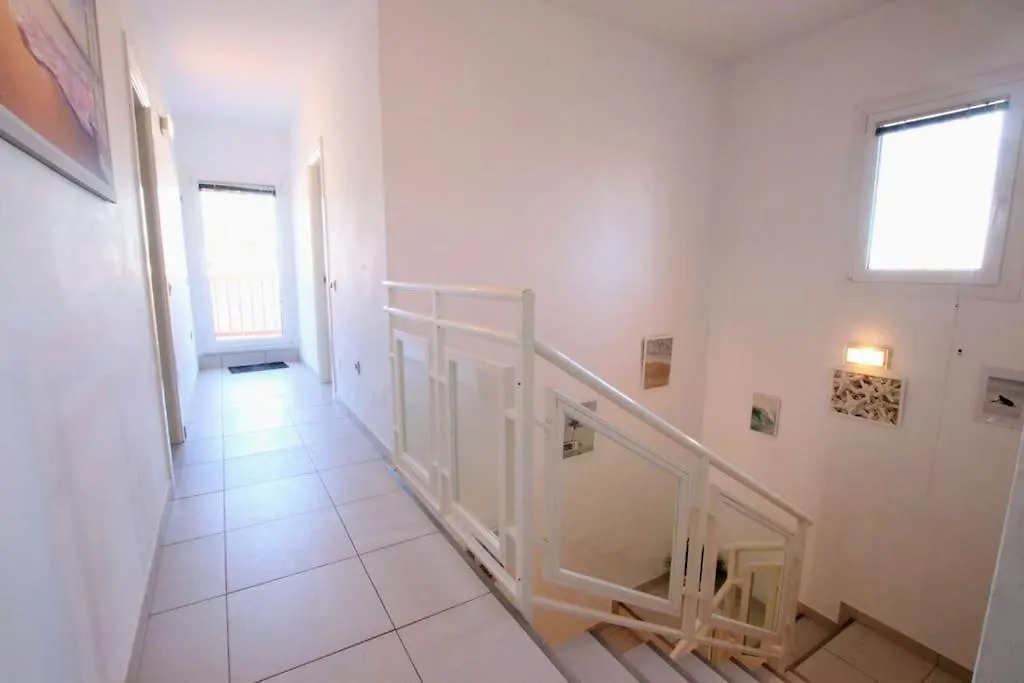 Tess Villa Andalusian Sun Málaga 0*,  Espagne