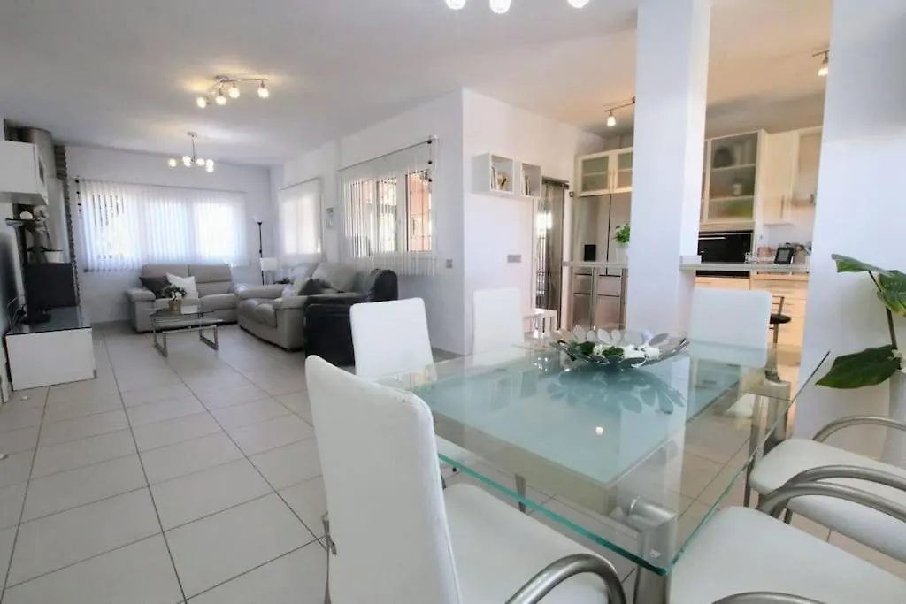 Tess Villa Andalusian Sun Malaga Spain