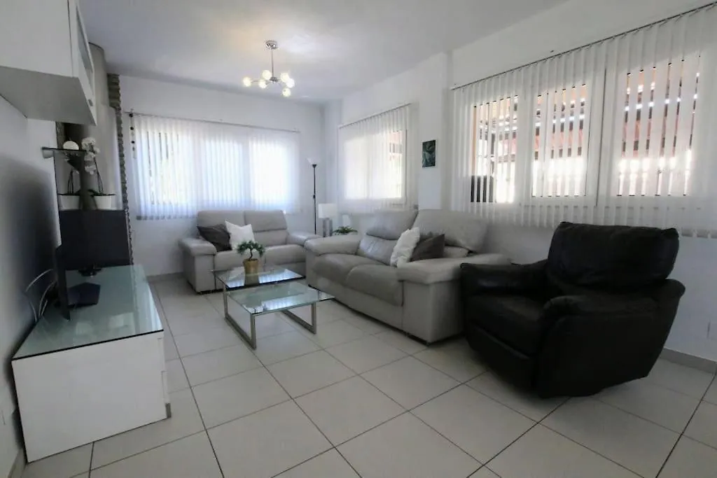 Tess Villa Andalusian Sun Malaga Spain