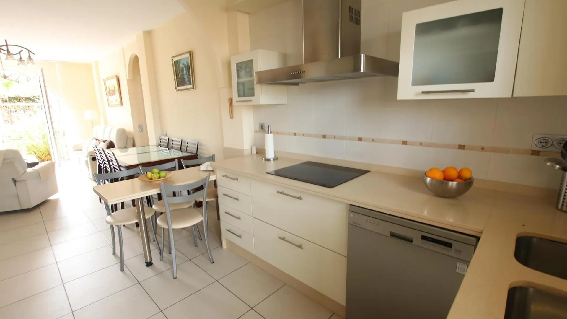 Tess Villa Andalusian Sun Malaga Holiday home